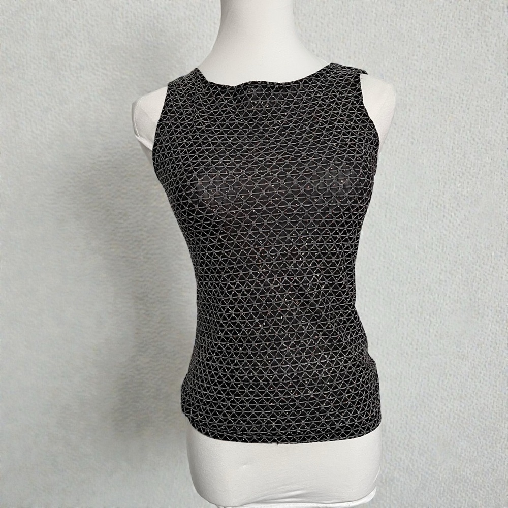 Vintage Y2K Black Glitter Mesh Tank Top ✨
Sheer • Sparkle Night-out essential M
